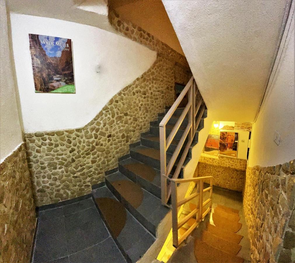 Orient Gate Hotel Wadi Musa Exterior photo